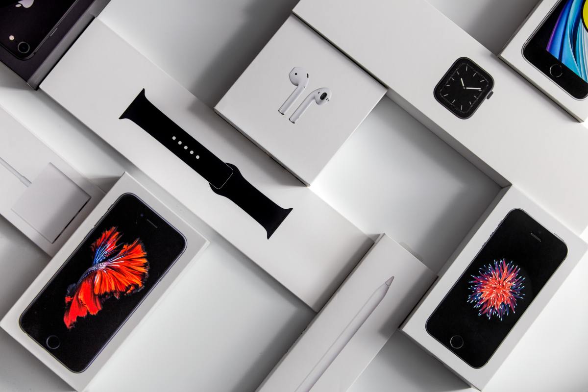 Figure 1: Apple's iPhone, Apple Watch and Air Pods boxes.