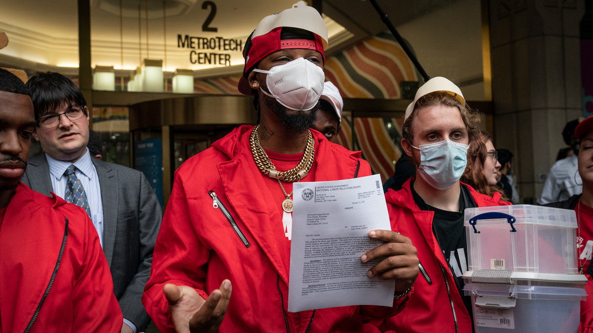 Amazon Workers Renew Union Push On Staten Island TheStreet