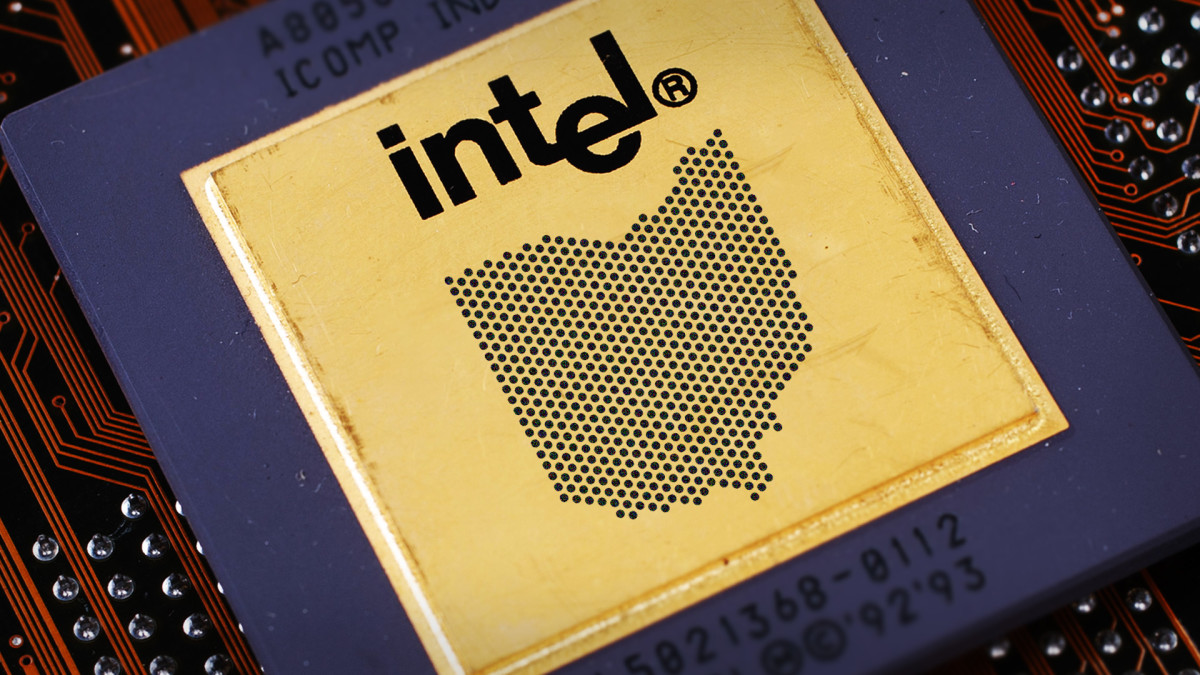 Intel shares rise after big job cuts report amid falling demand for computers