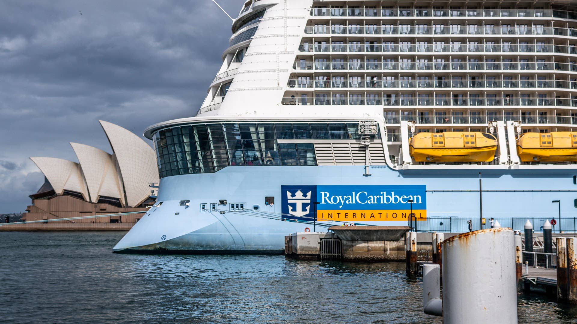 Royal Caribbean, Carnival Passengers Get a Gift From the Bahamas