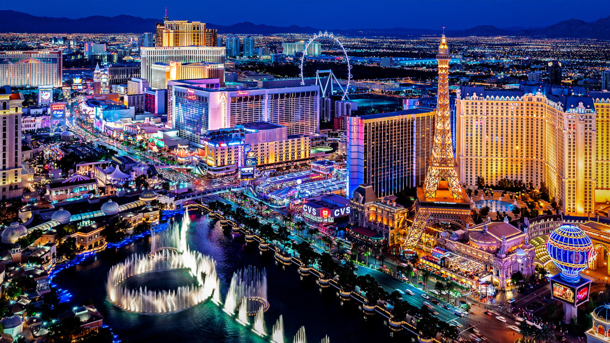 Las Vegas Strip Casinos Have Good News for Royal Caribbean, Carnival -  TheStreet