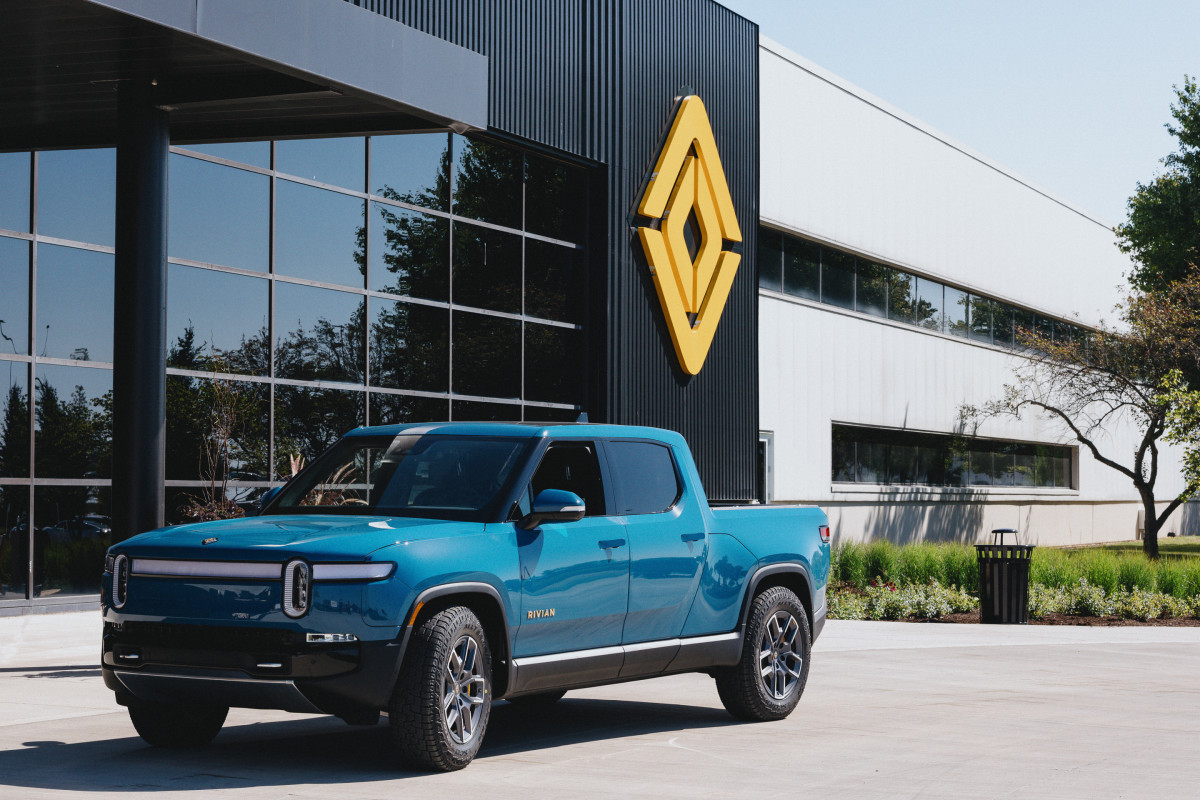 Rivian Stock Crumbles After Earnings: Buy Now? - Meme Stock Maven
