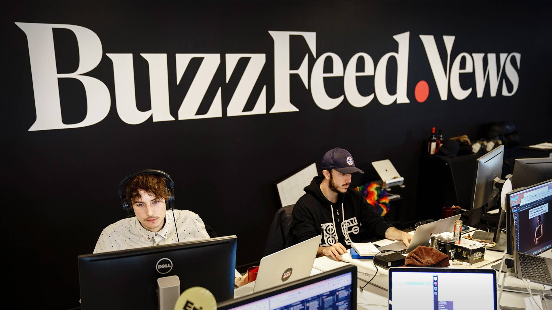 BuzzFeed Announces Staff Cuts, Predicts Revenue Decline - Vimarsana News