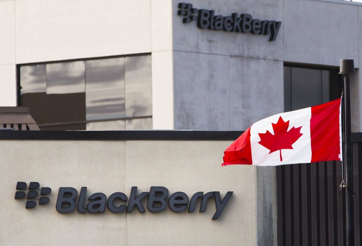 BlackBerry (BB): Why Jim Cramer Is Warning Investors to Avoid This Stock