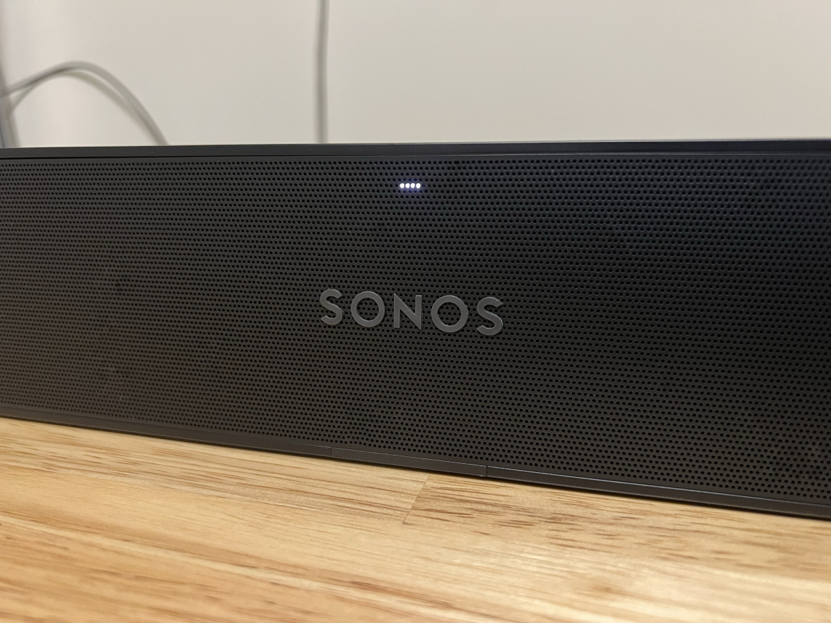 Sonos Ray Review: a Tiny Soundbar Brightens a Room - TheStreet