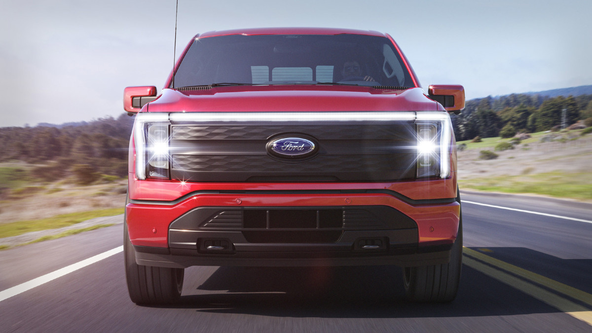 Ford F-150 Lightning Lead