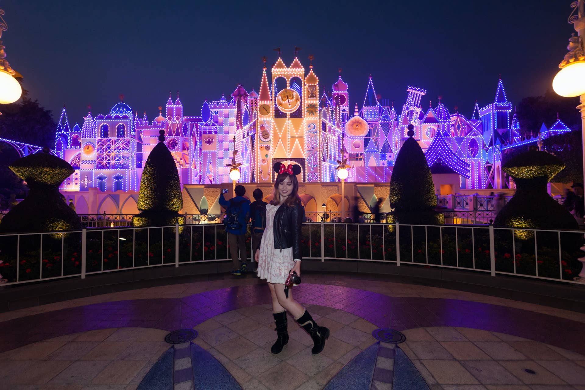 Disney Brings Back Popular Nighttime Fan Favorites - Vimarsana News