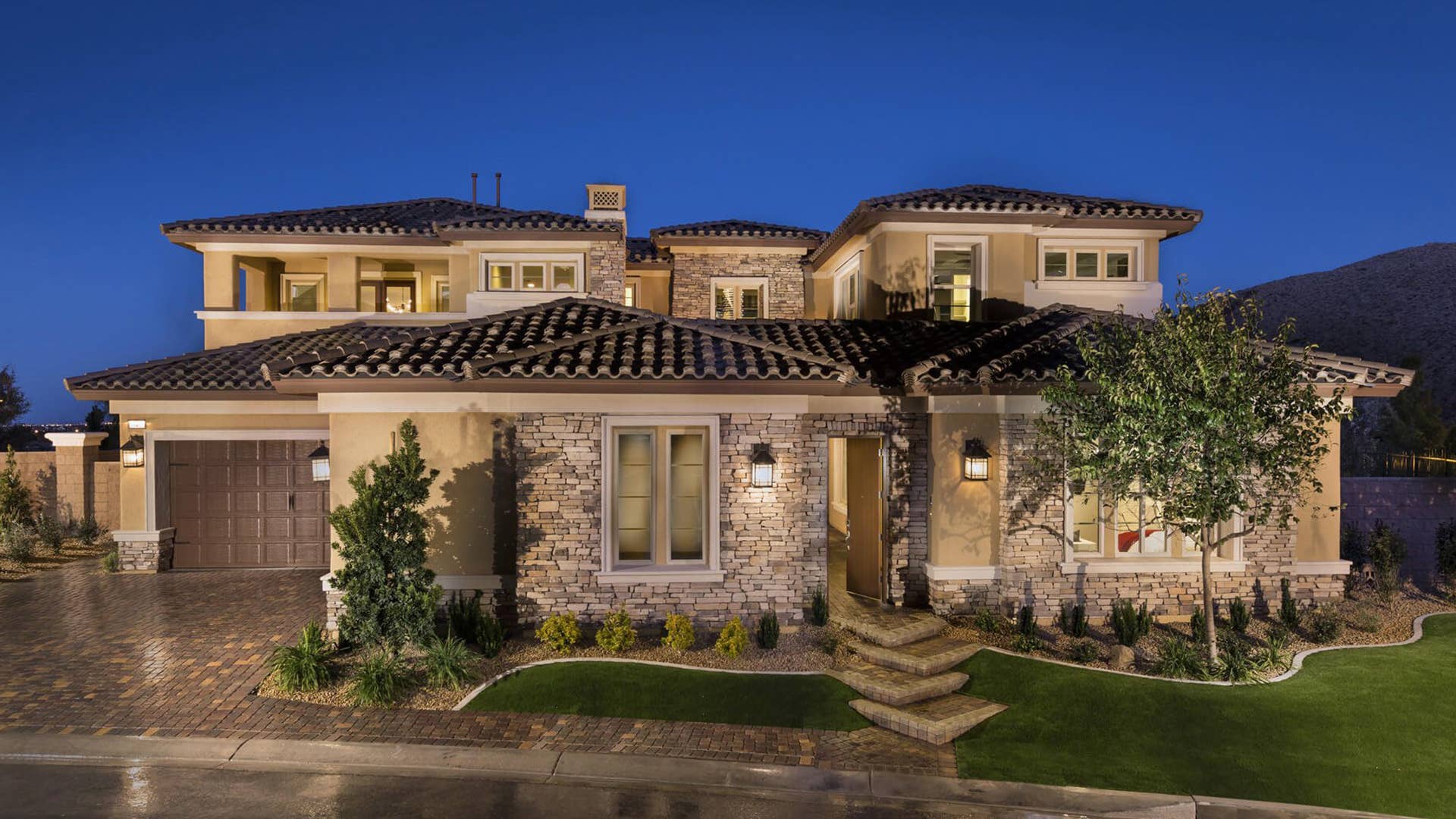 Housing Crunch: Mortgage Rates Surpass 5% to Highest Level in 11 Years - Vimarsana News