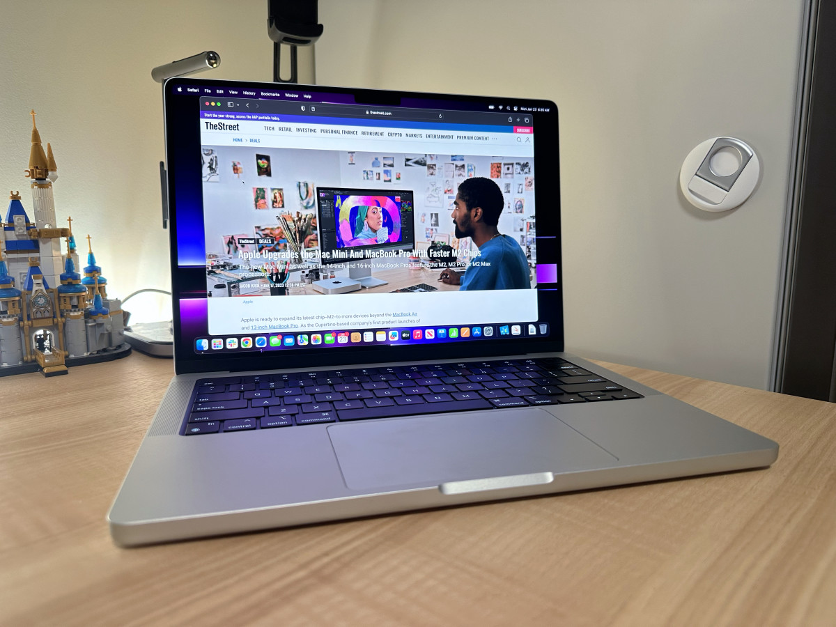 5-14-inch MacBook Pro with M2 Pro Chip Review