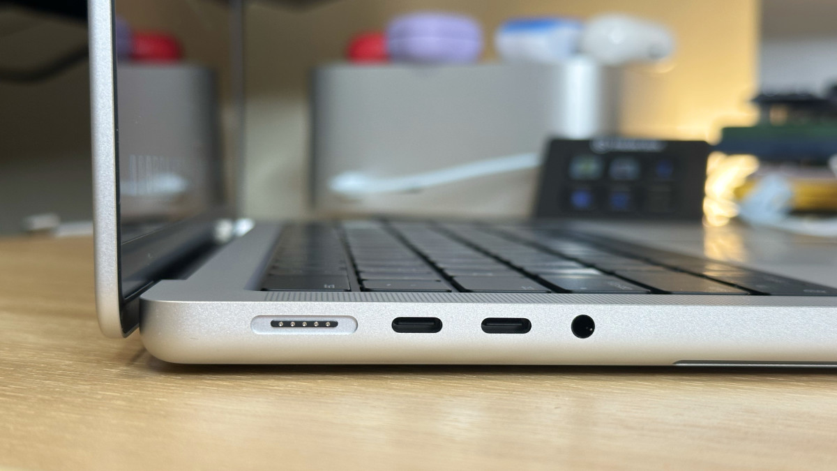3-14-inch MacBook Pro with M2 Pro Chip Review