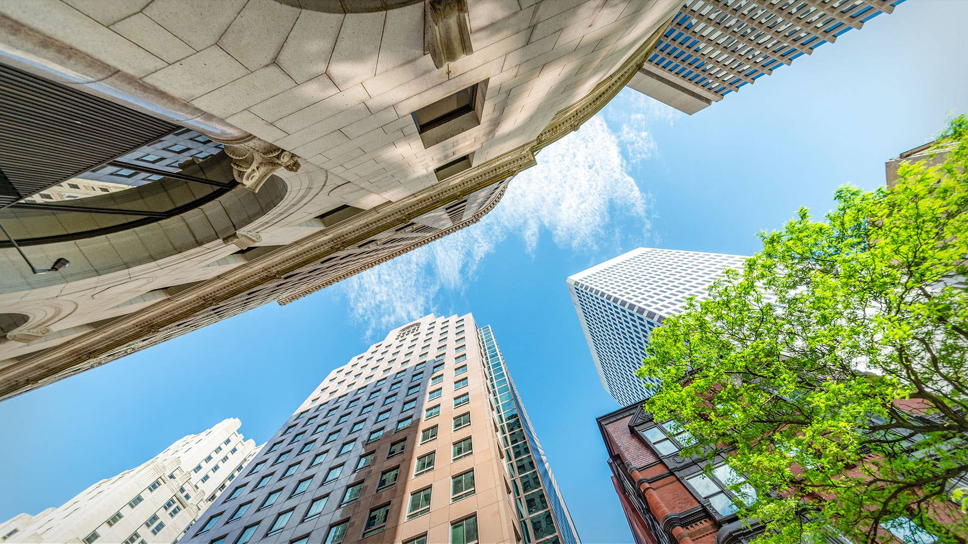 An Entire Bank Is Up for Sale for $749,000 - Vimarsana News