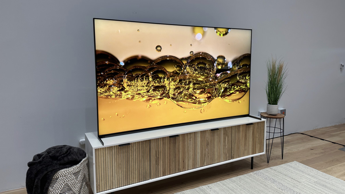 Sony A95L QD-OLED TV