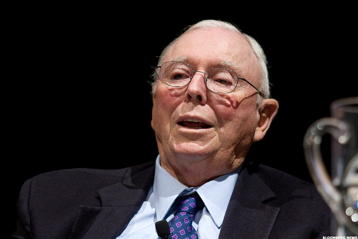 Billionaire Charlie Munger Delivers Very Bad Crypto News - TheStreet Crypto:  Bitcoin and cryptocurrency news, advice, analysis and more
