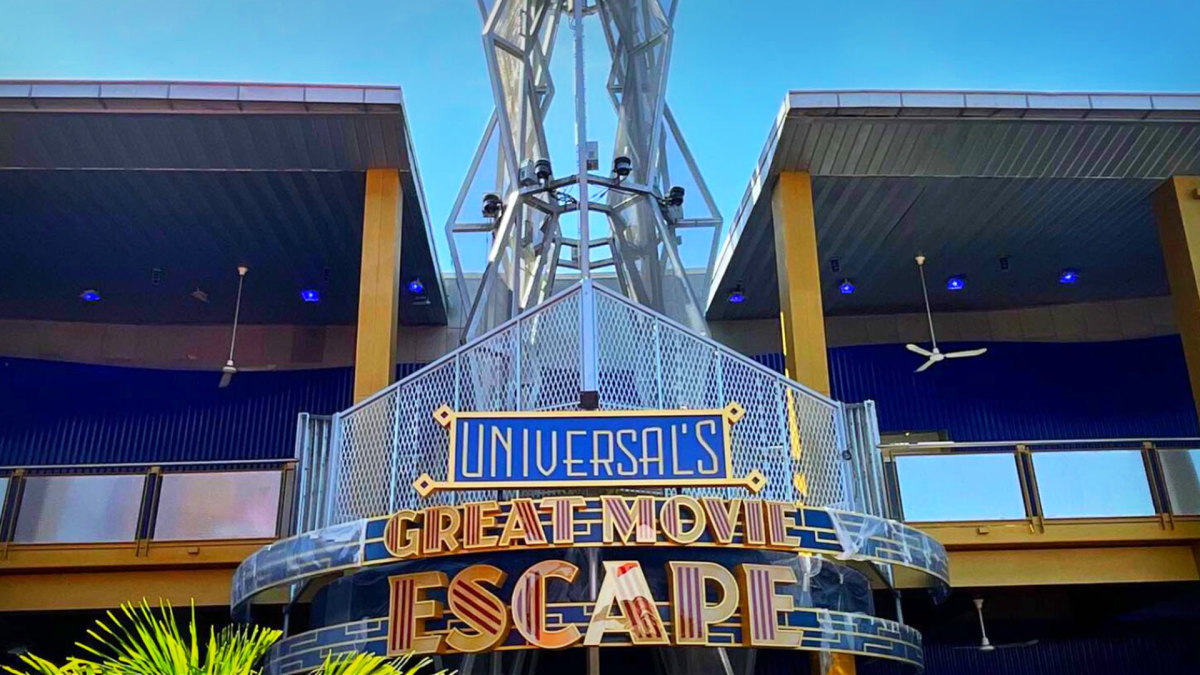 Universal's Great Movie Escape Lead JS