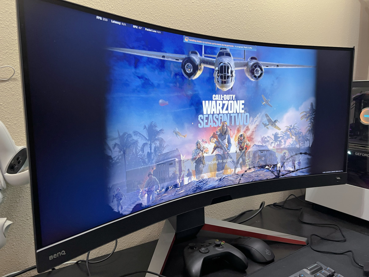 New BenQ MOBIUZ 34-inch Ultrawide Curved Gaming Monitor makes e-Gaming More  Immersive.