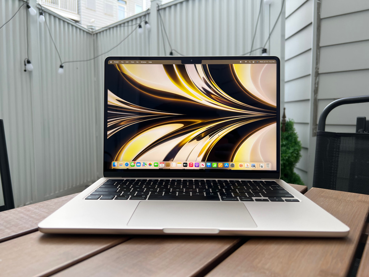 M2 MacBook Air Review: Appealing Inside and Out