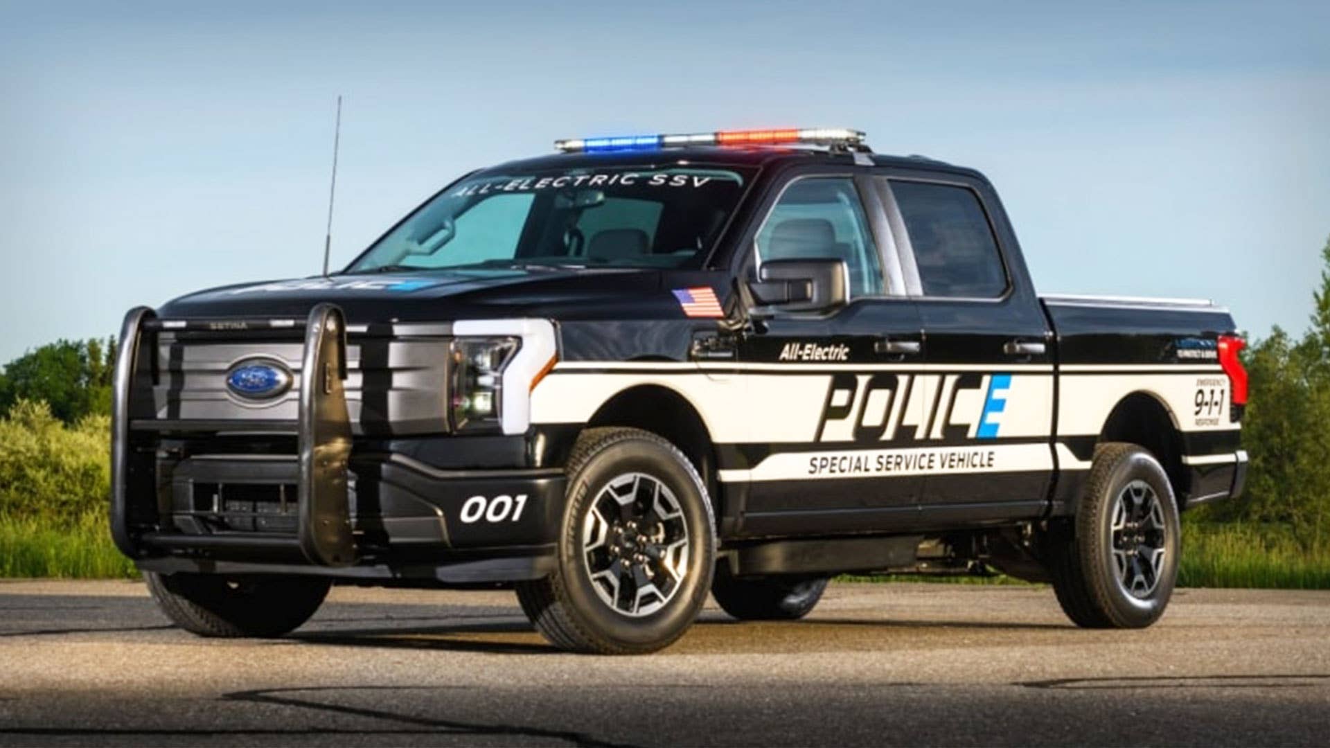 Ford Unveils an F-150 Electric Truck for Police - Vimarsana News