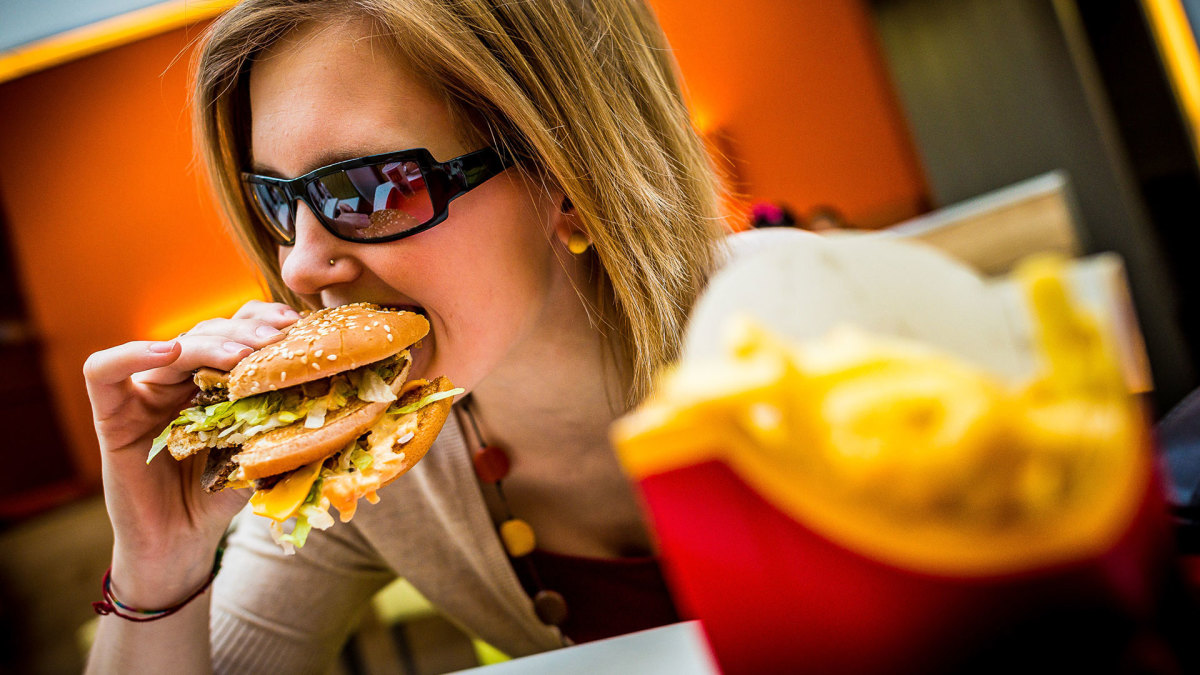 McDonald's burger eating image 1  DB