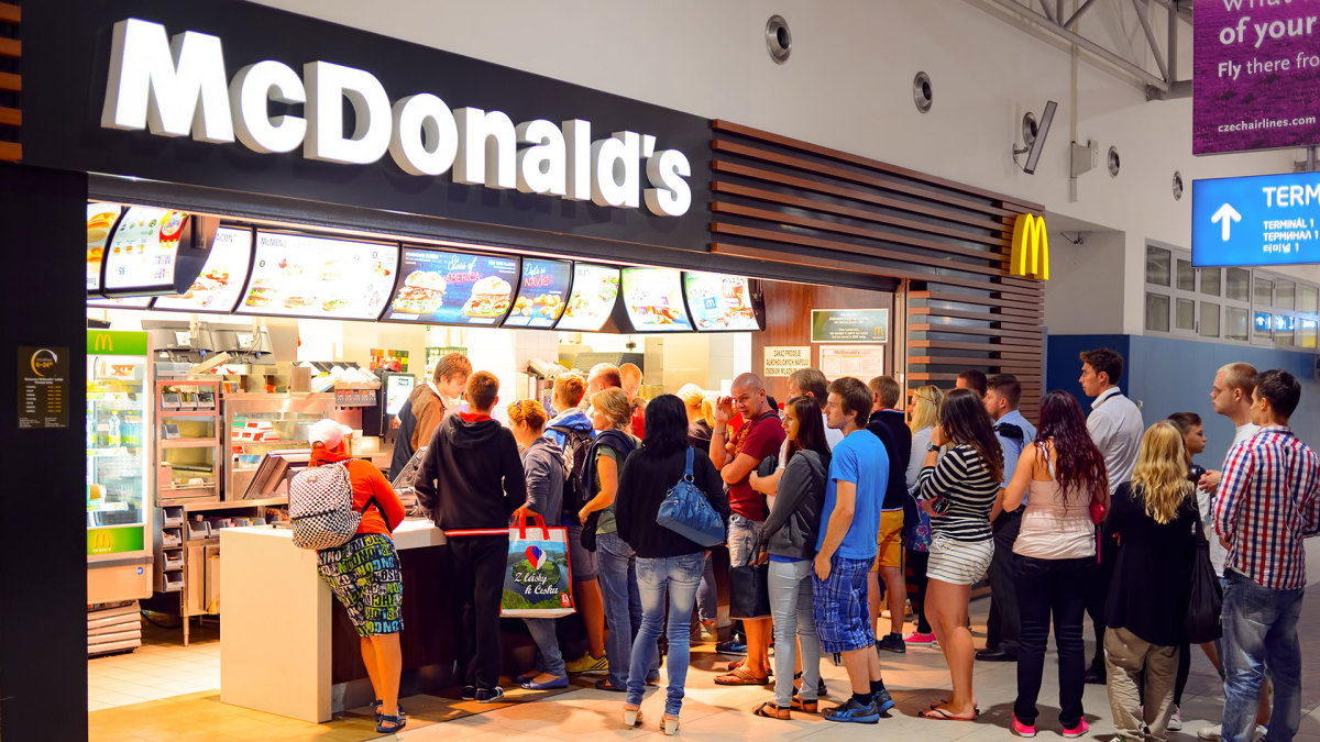 Rising food prices push people to McDonald’s