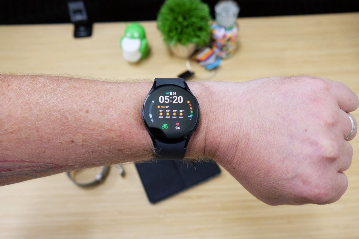 Samsung Galaxy Watch 5 And Watch 5 Pro Review Ticking Along Thestreet