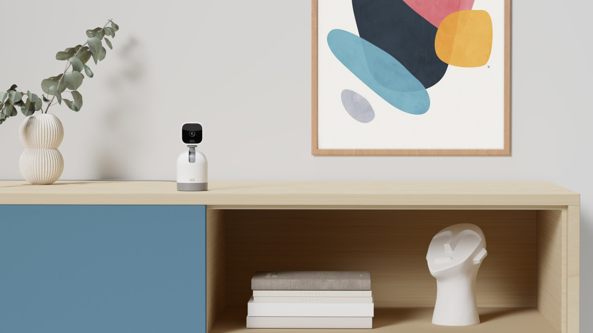 Blink unveils new products: Pan Tilt Camera and Floodlight Wired Camera