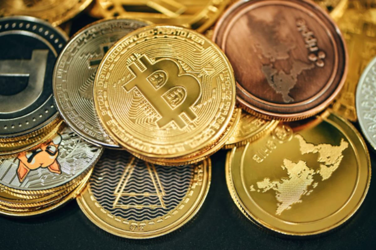 Bitcoin and Alt Coin Hodlers Hold Their Breath as 140,000 BTC from Mt. Gox  Settlement Flow into the Market - TheStreet Crypto: Bitcoin and  cryptocurrency news, advice, analysis and more