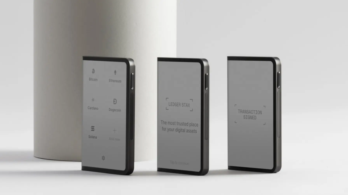 Ledger unveils Stax and Flex, simplifying self-custody for crypto users -  TheStreet Crypto: Bitcoin and cryptocurrency news, advice, analysis and more