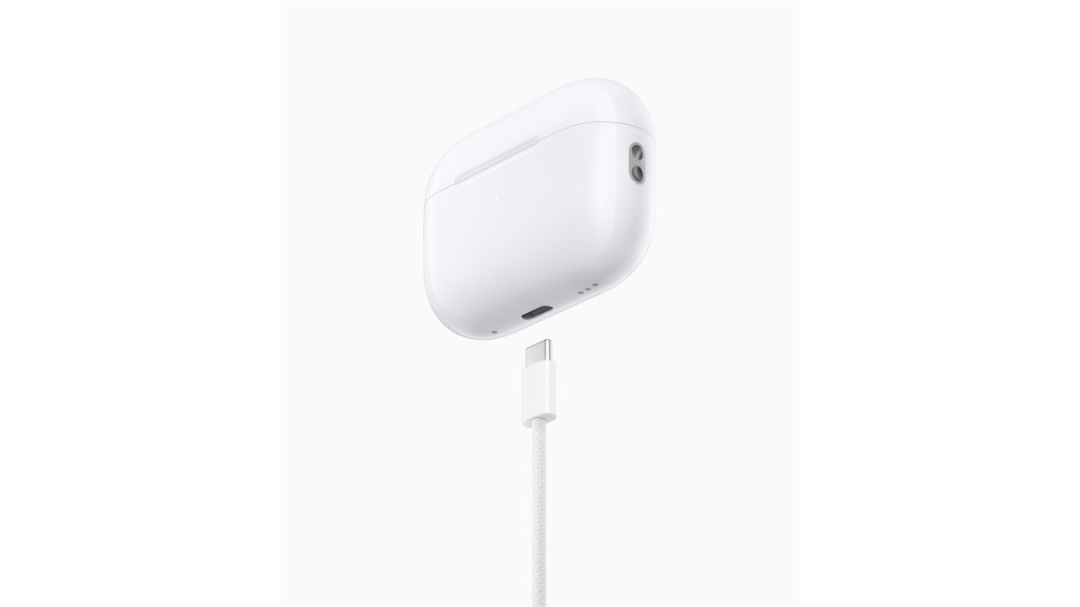 Apple AirPods (2nd Gen) with Charging Case