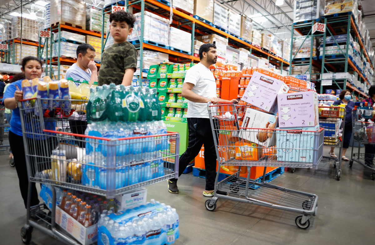 Want to shop at Costco but don't have a membership? Here's a hack that can  help. 