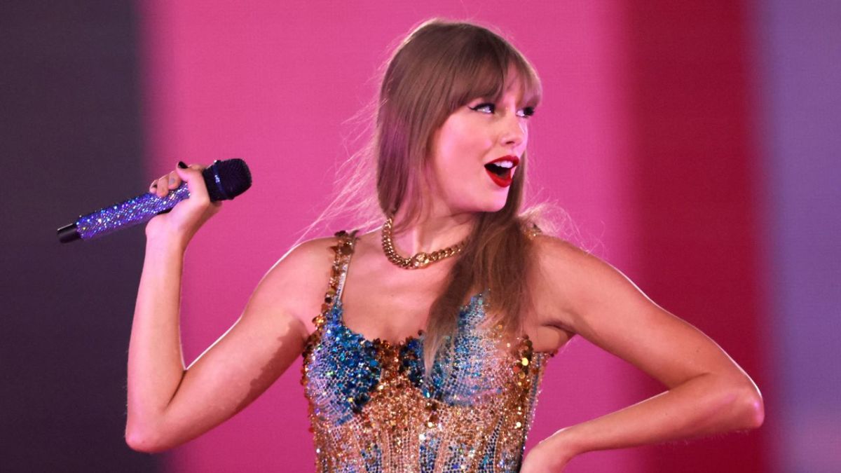 Here's How Much AMC Could Make Through 'Taylor Swift The Eras Tour