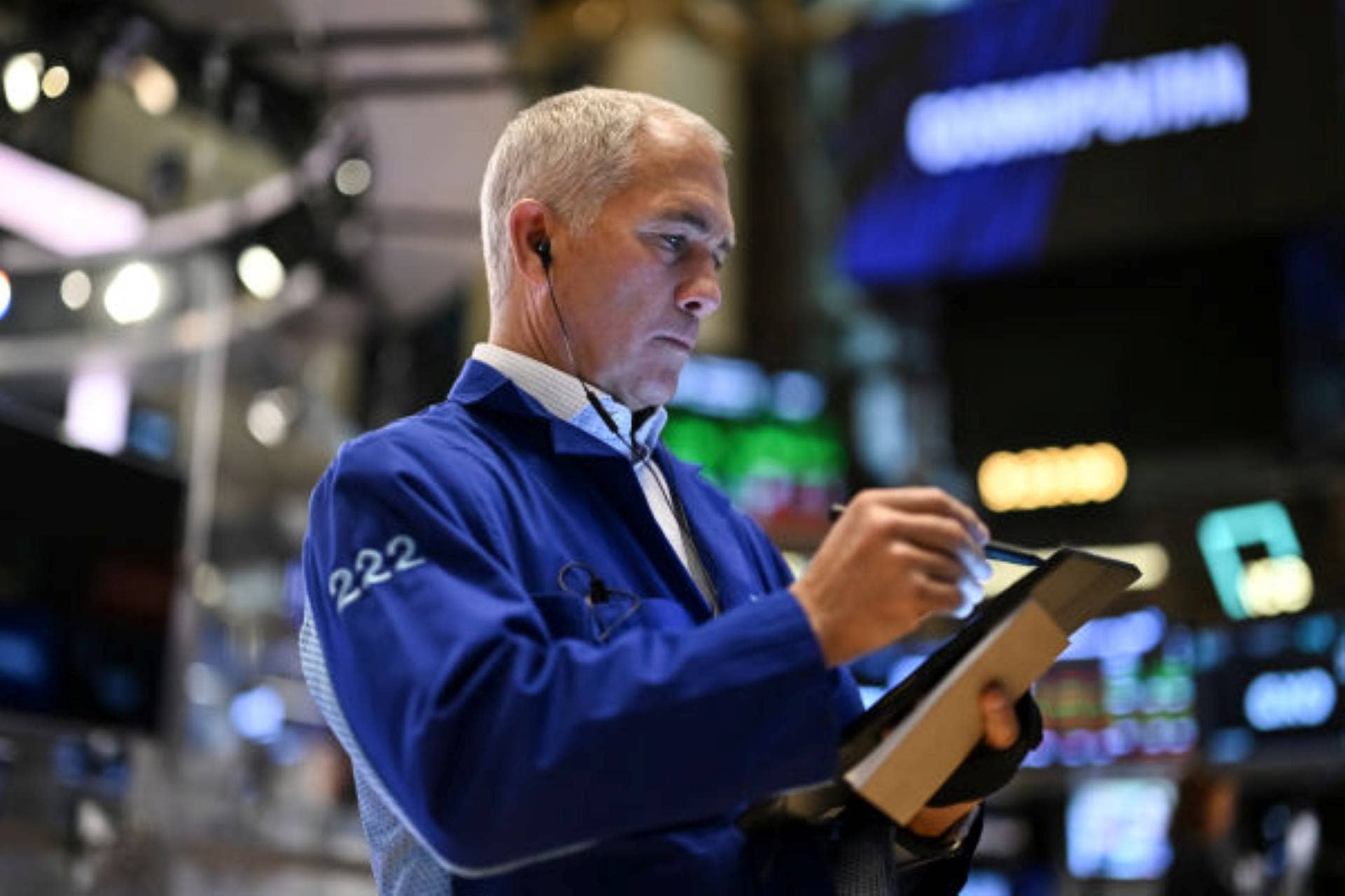 Top Stocks: Palantir, Goldman Sachs, Wells Fargo and JPMorgan