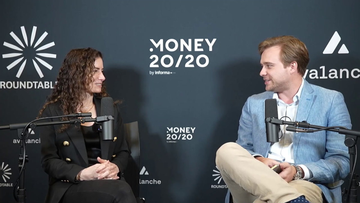 PayPal’s new Pay With Crypto feature brings digital assets into everyday  payments