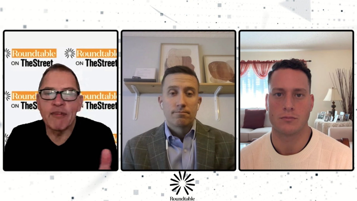 25-01-09 SamLee - PULLOUT 4