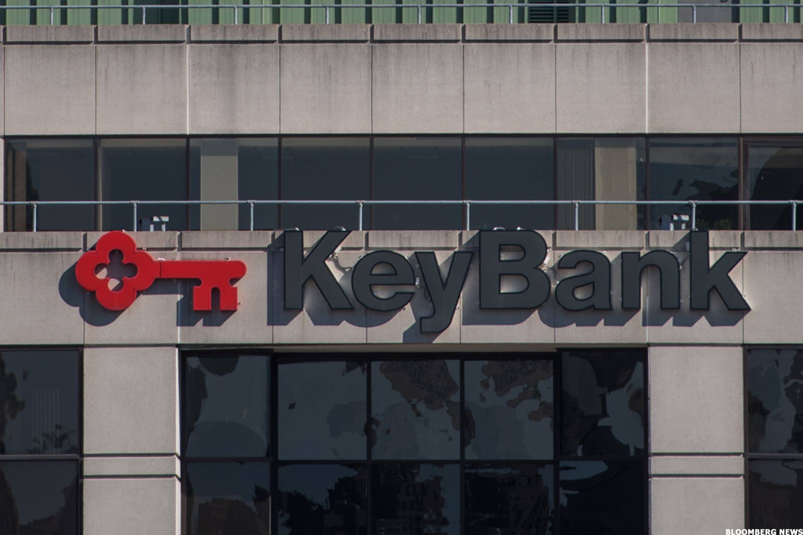 KeyCorp (KEY) Stock Surging After Hours on First Niagara Deal Approval ...