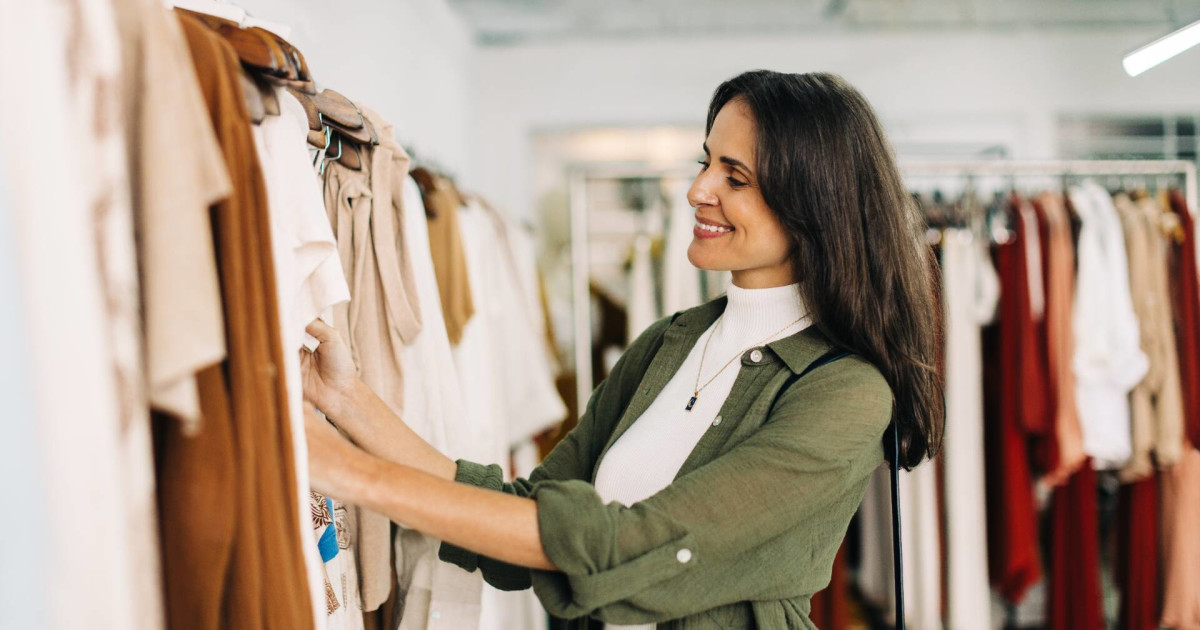 Popular women’s fashion chain closes stores, no bankruptcy