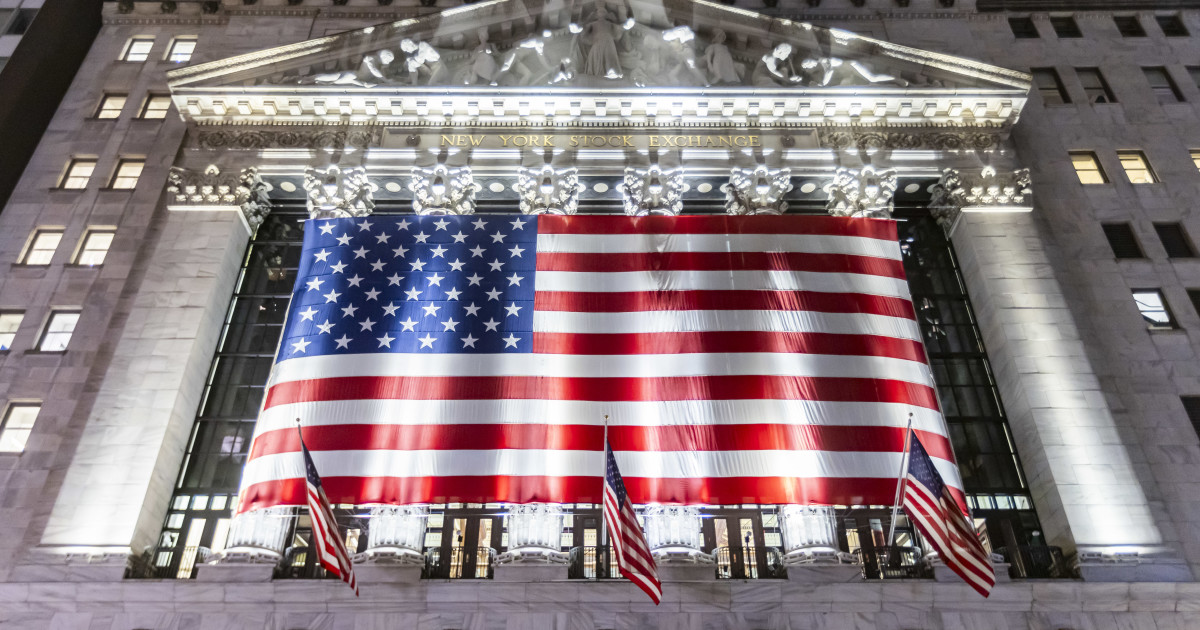 Stock Market Today, Jan. 14: Bank Earnings Meet Expectations; Market Falls Anyways