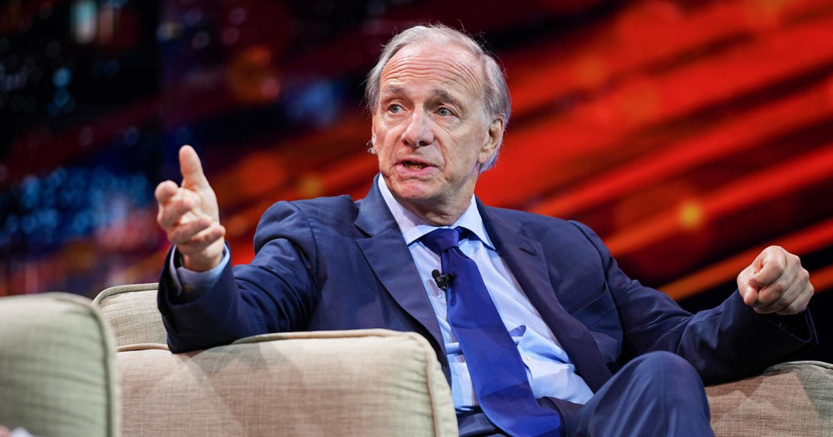 Billionaire Dalio sends 2-word warning as stocks sell-off
