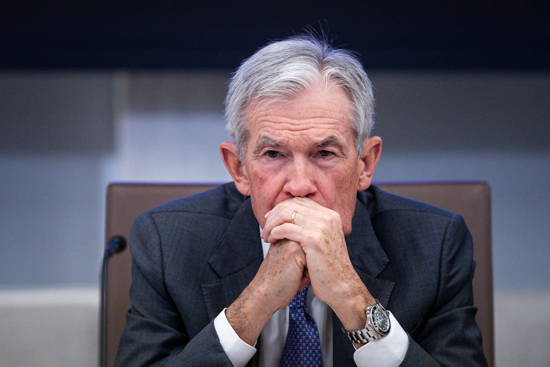 Senate Democrats issue challenge against DOJ probe of Fed Chair Jerome ...