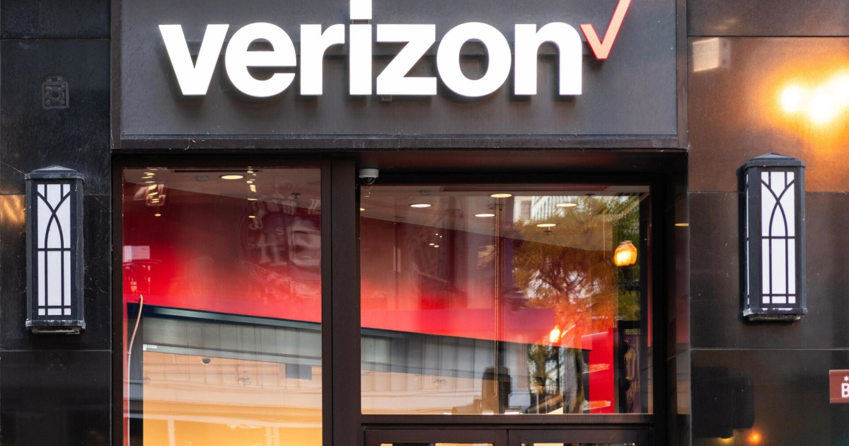 Verizon’s $20 billion acquisition resets dividend outloook - thestreet.com