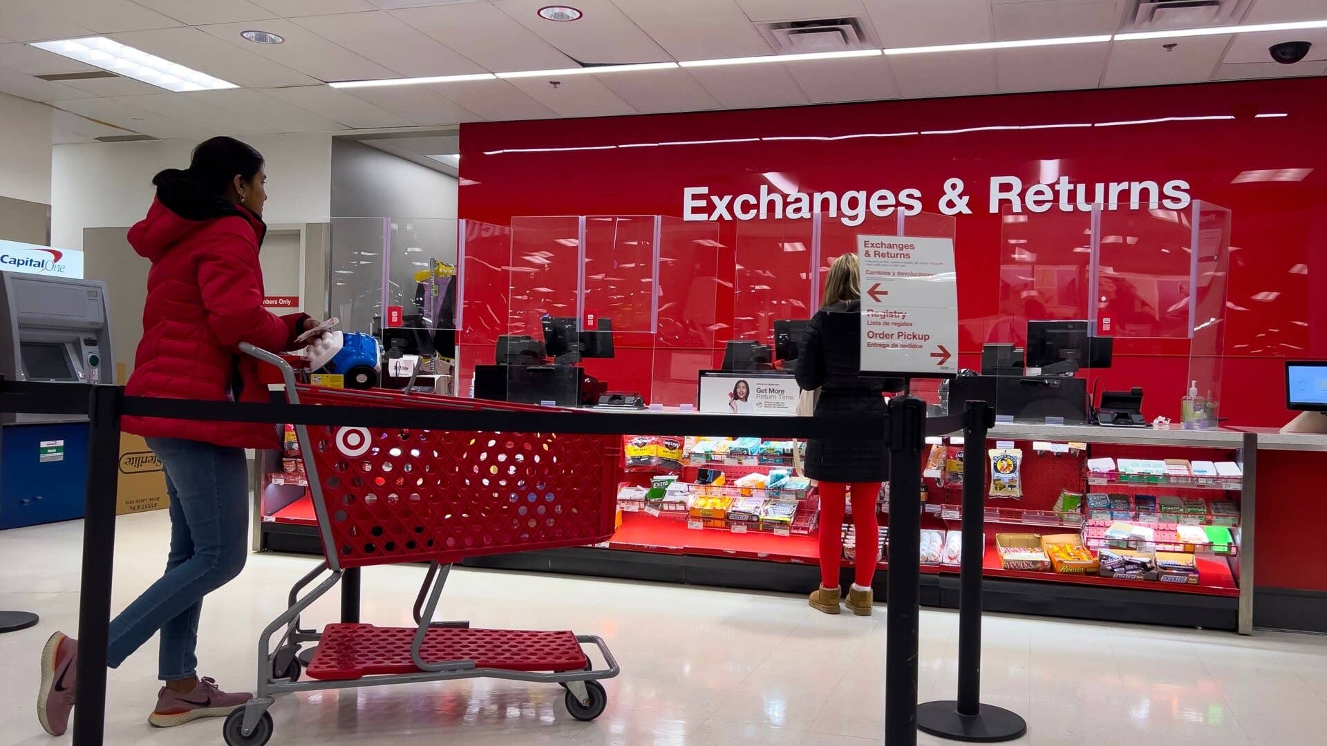 Best Buy, Macy’s, and Kohl’s add fees to holiday returns