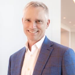 American Airlines CEO gives stark warning about fuel and ticket prices