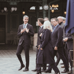 Wells Fargo has a surprising take on Disney stock