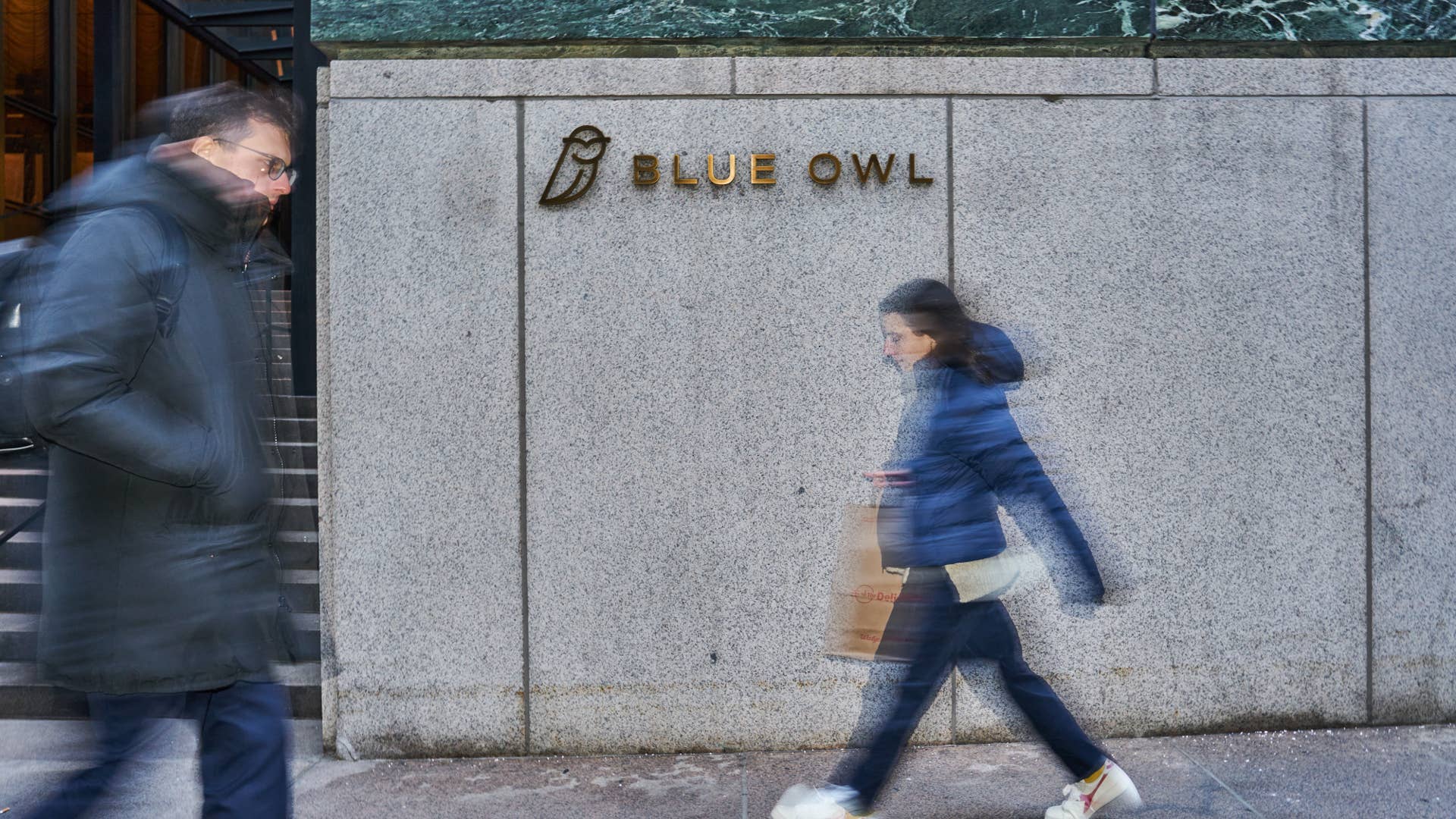 The Blue Owl Liquidity Trap and the End of the Retail Private Credit Honeymoon