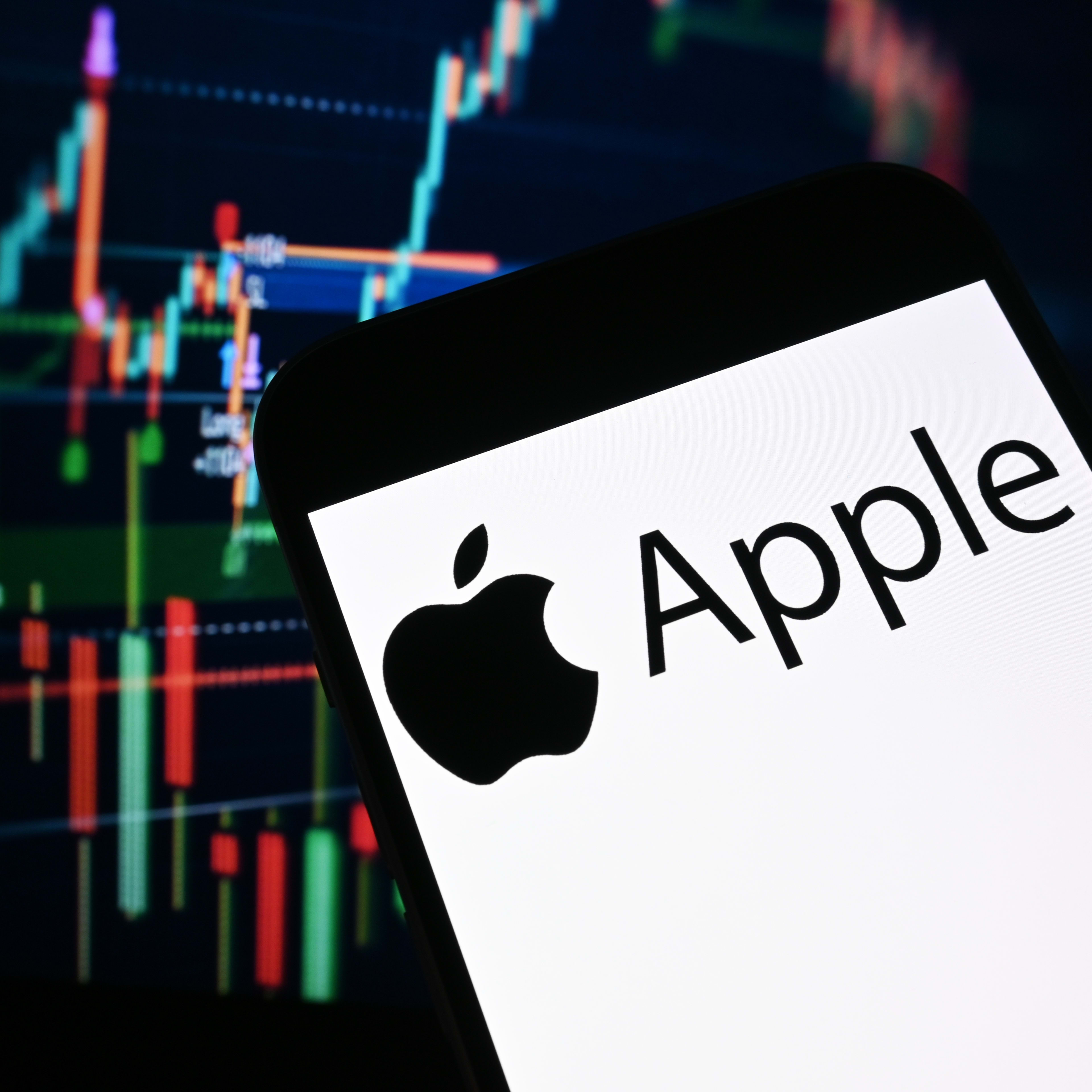 Stock Market News: S&P 500 gains, Apple lays off and Crypto miners lead -  TheStreet