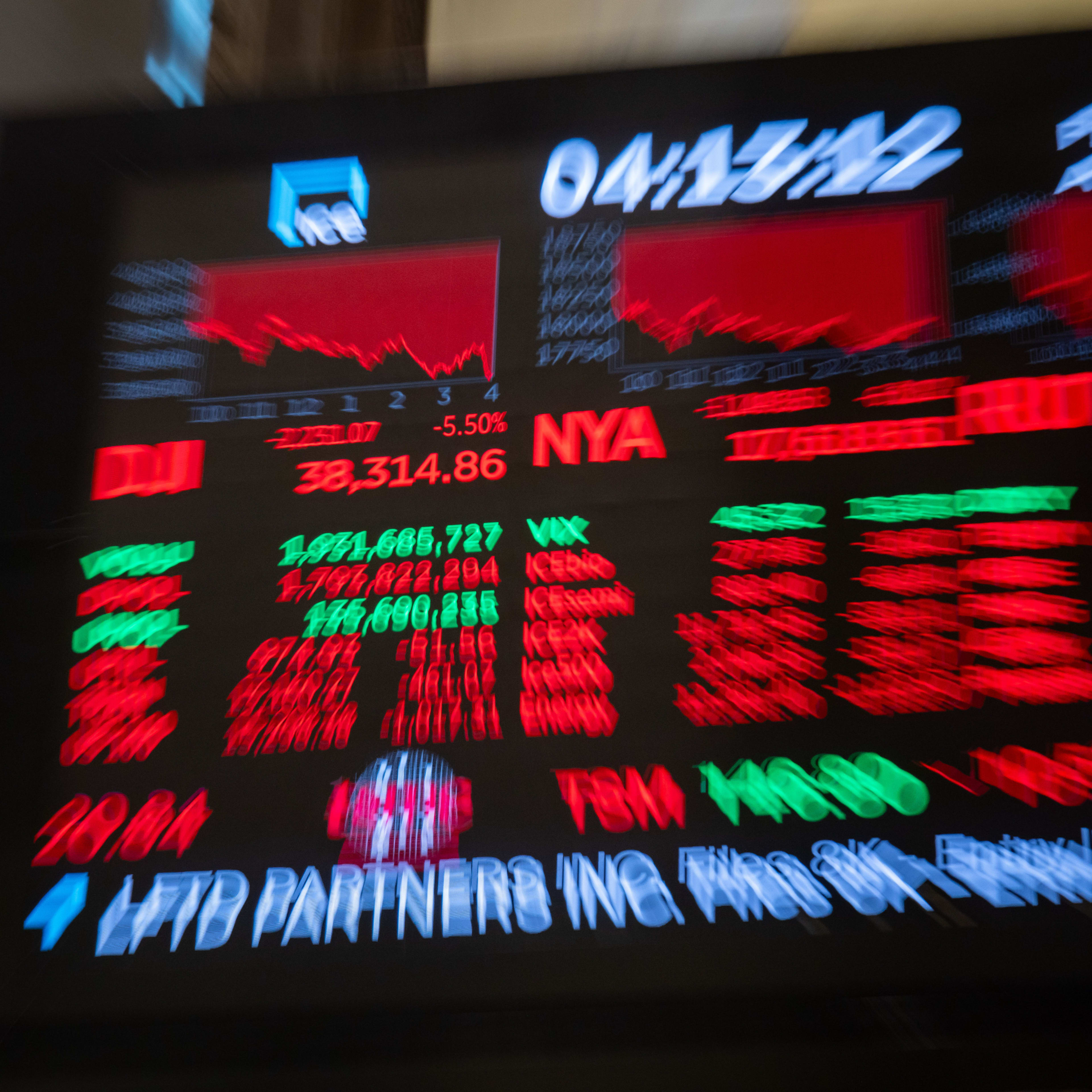 Crypto stock crashes after controversial insider sell-off - TheStreet Crypto:  Bitcoin and cryptocurrency news, advice, analysis and more