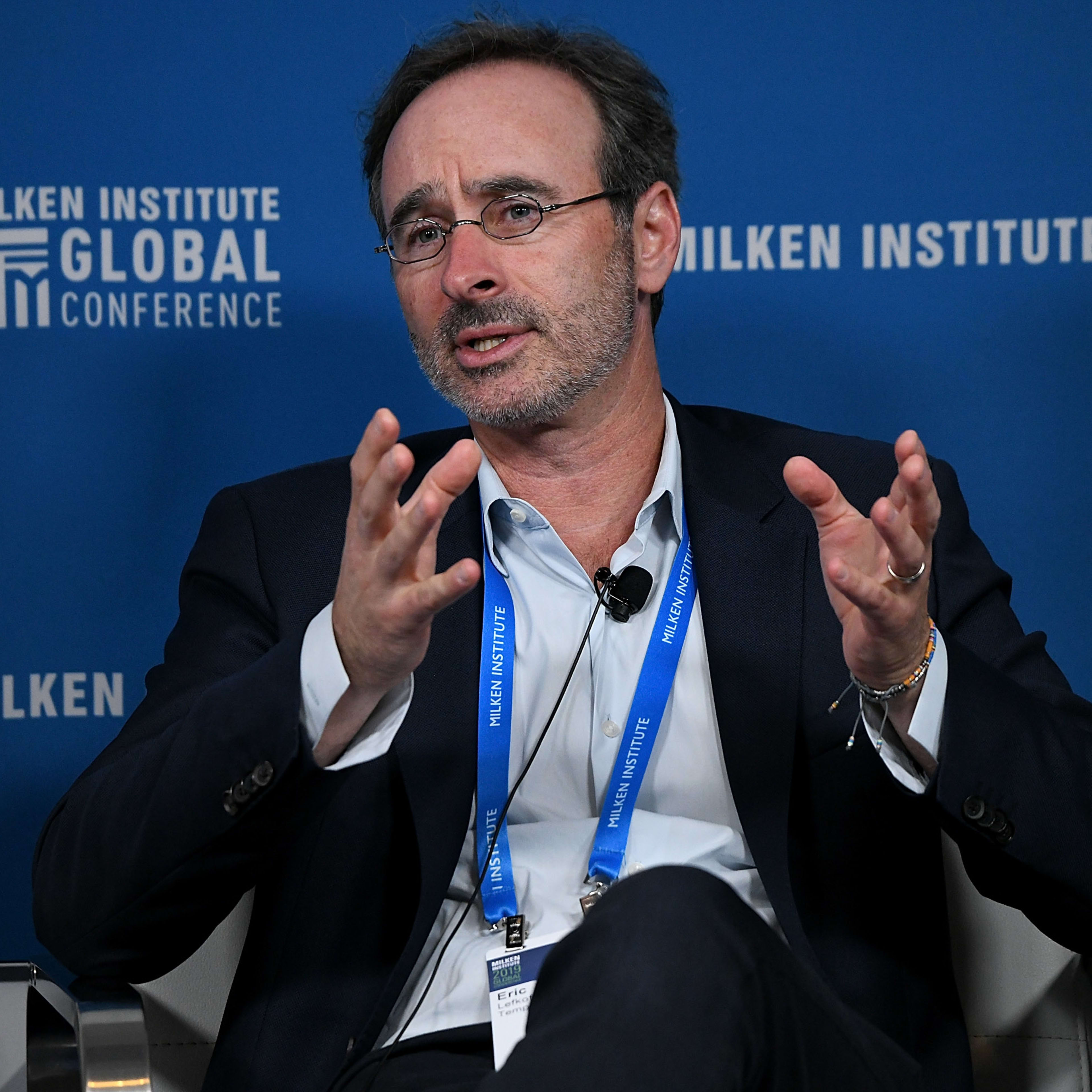 Nancy Pelosi bets this unprofitable AI stock will surge - TheStreet