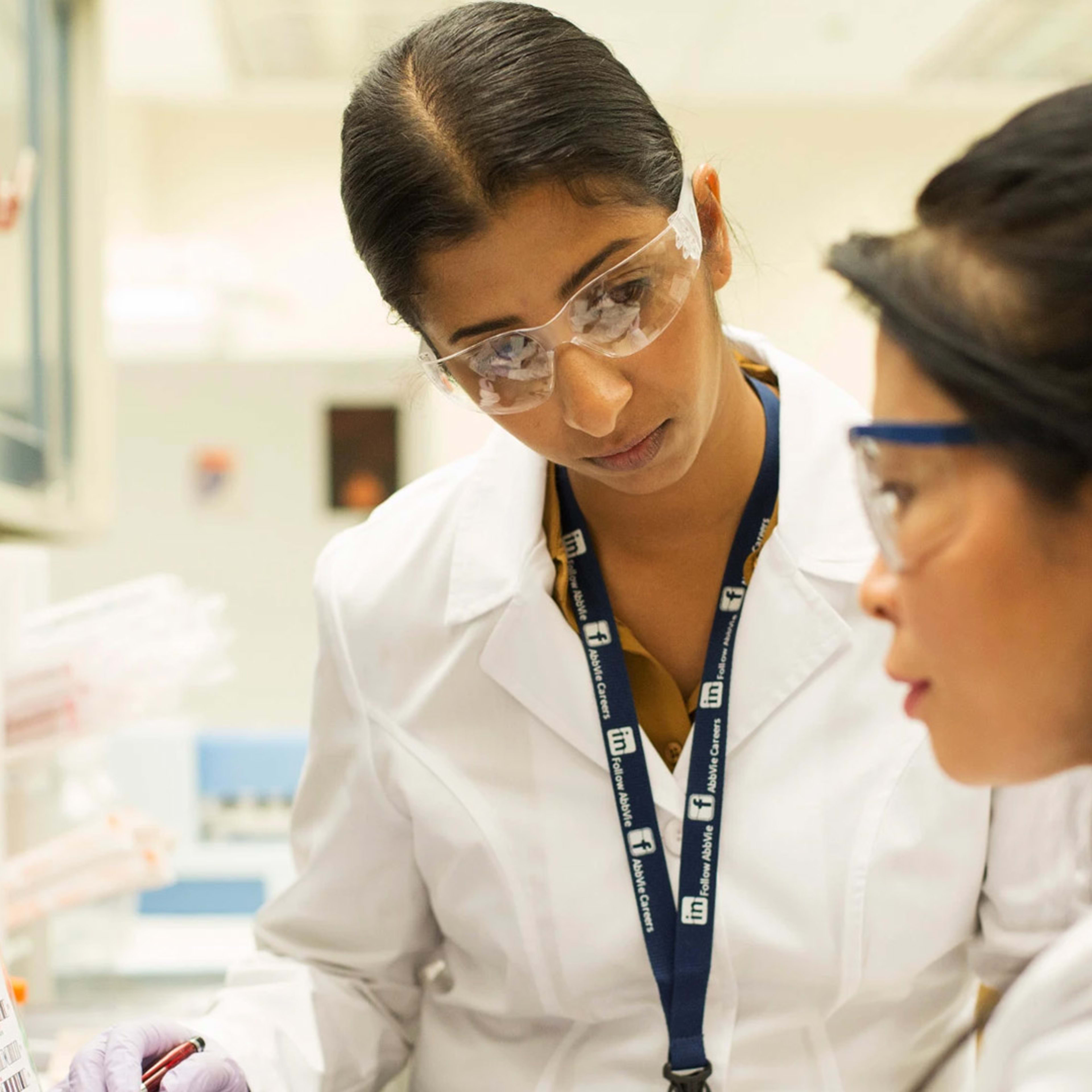 AbbVie is a top dividend stock as drug pipelines drive payout hikes -  TheStreet