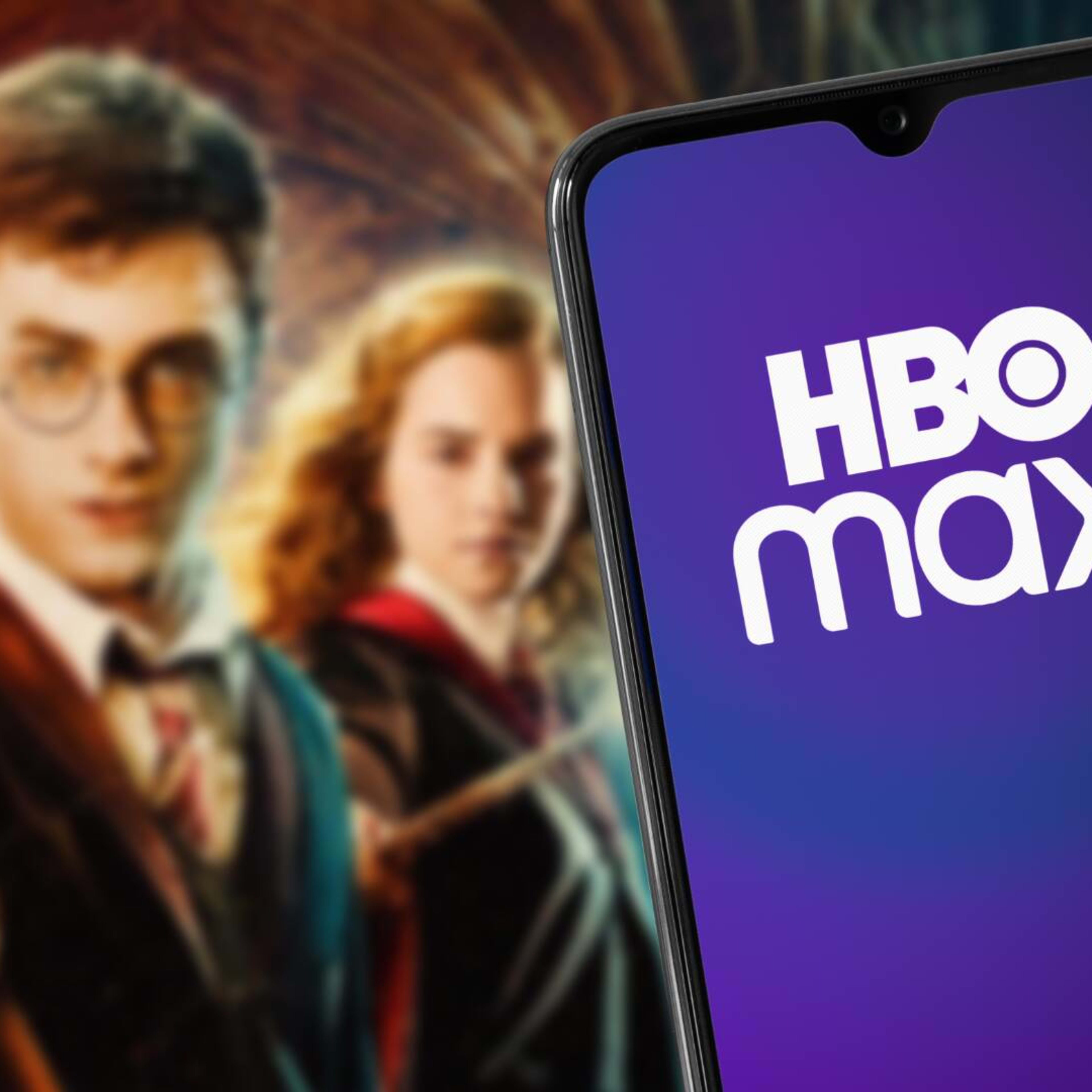 Beloved fashion abruptly announces closing sale - TheStreet