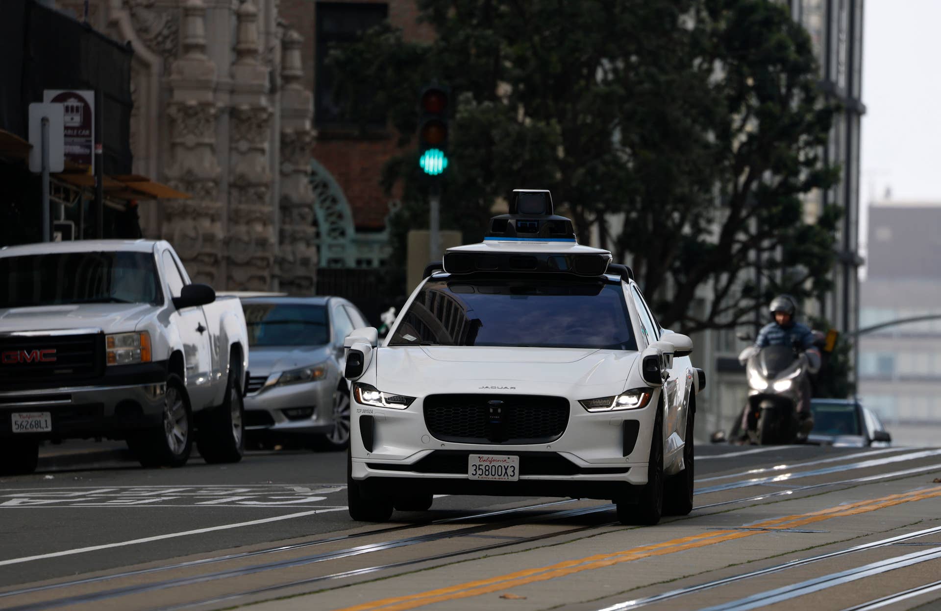 Waymo crosses major threshold amid nagging issues - TheStreet