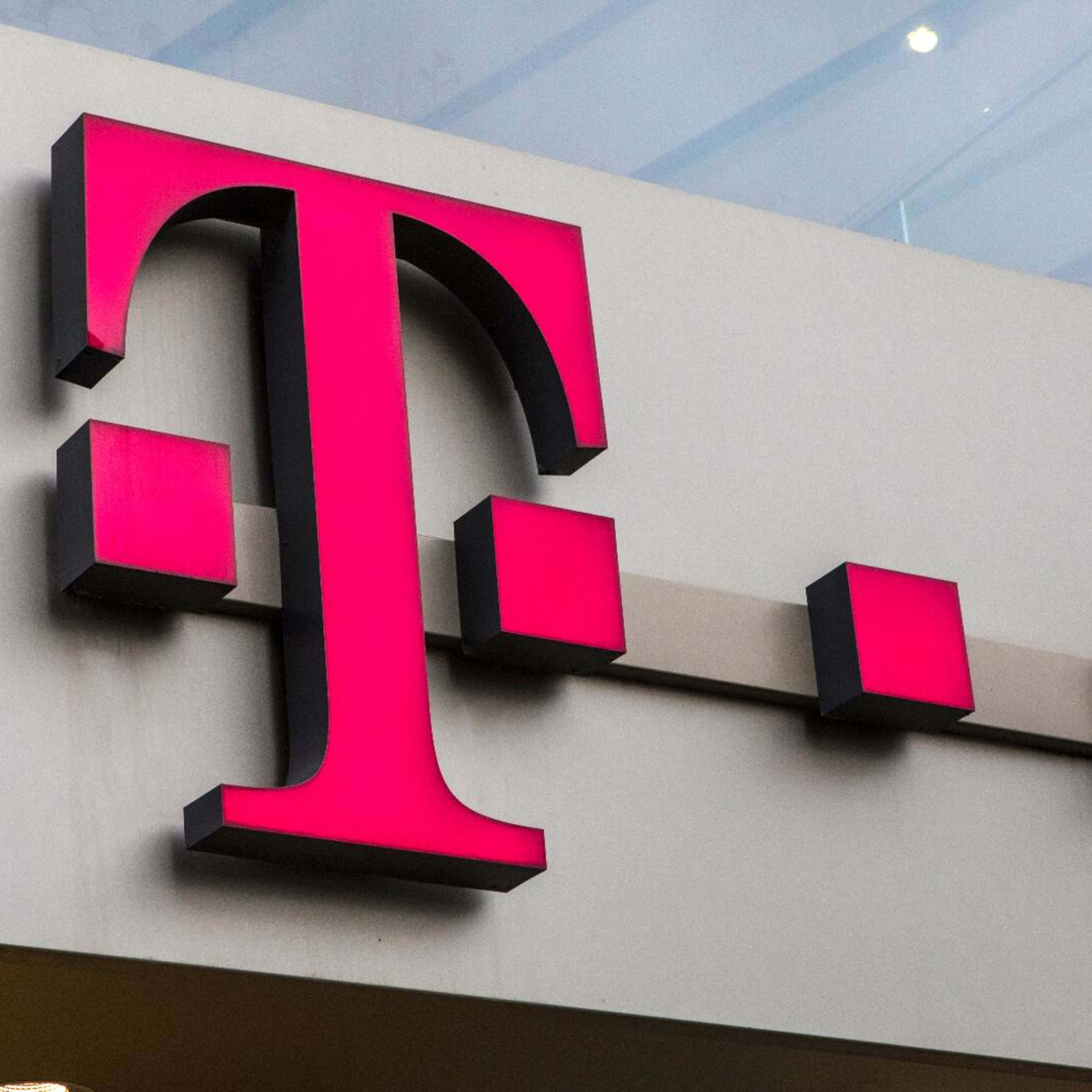 T-Mobile quietly forcing employees to push new offer to customers